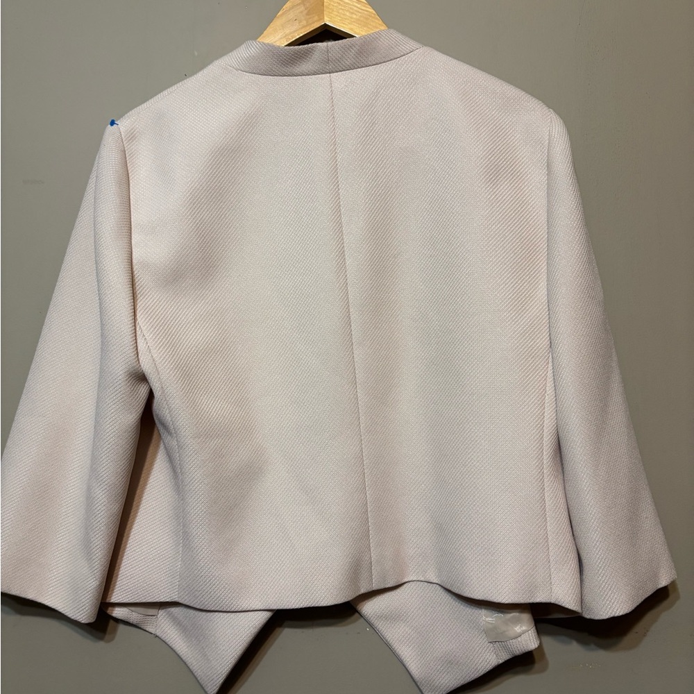 ALEX MARIE Open Front Cropped Blazer - Picture 5 of 7